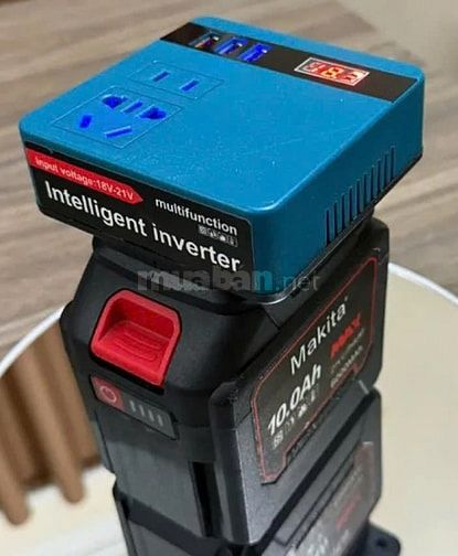 Thanh lý hàng triển lãm mẫu 2 bộ chuyển Pin 21v Ra điện 220v&USB+TypeC