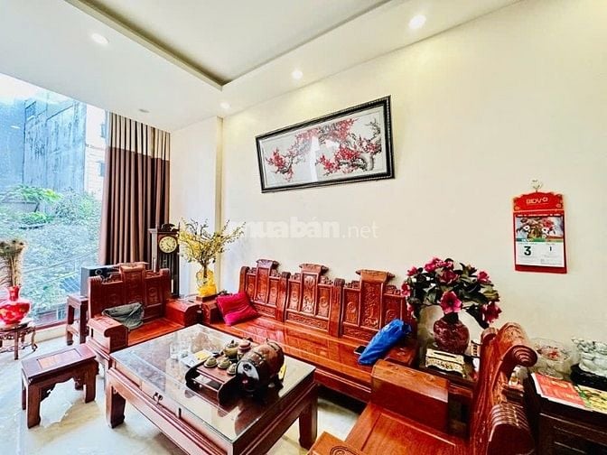 NHÀ CHỦ TỰ XÂY CHẮC CHẮN - NGÕ NÔNG GẦN PHỐ - Ô TÔ ĐỖ GẦN - BA GÁC ĐỖ 
