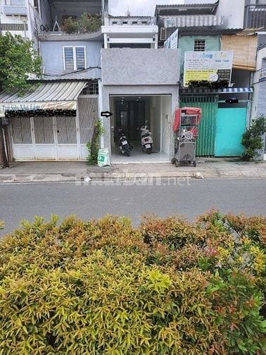 Bán nhà  mặt tiền Bến Phú Lâm, P.9, Q.6 giá 5.3 tỷ - 48.9m2
