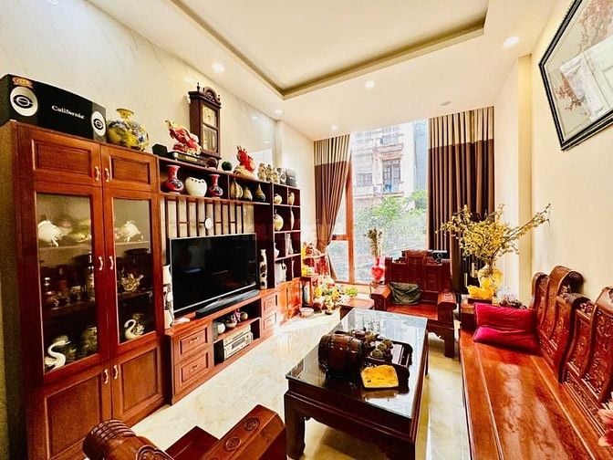 NHÀ CHỦ TỰ XÂY CHẮC CHẮN - NGÕ NÔNG GẦN PHỐ - Ô TÔ ĐỖ GẦN - BA GÁC ĐỖ 
