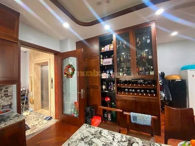 Nhà Đẹp Mặt Phố KD Trung Phụng, Đống Đa 98m, 9 tầng, mt 6.3m, 85 tỷ