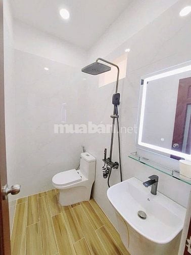 Ngộp! Bán nhà 64m2 Trần Thánh Tông, Tân Bình. Xây 2 tầng, giá 3 tỷ 520