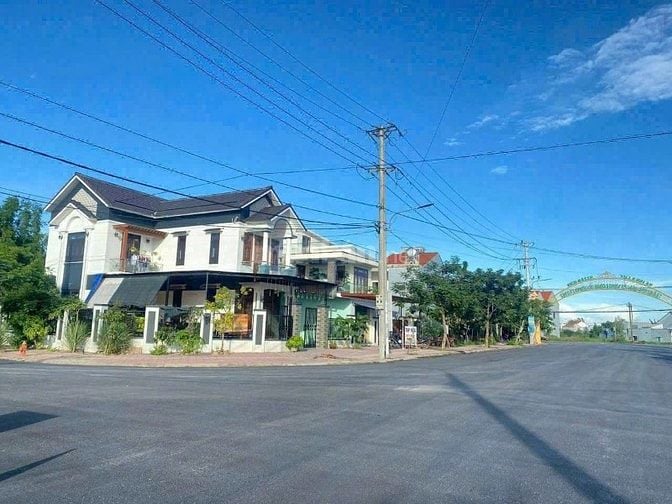 Đất sát phố cổ hội an đường 7m5 giá chỉ 17trm2