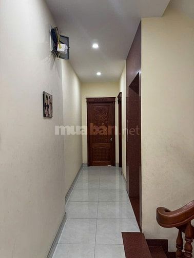 Chính chủ cho thuê nhà 3 lầu cư xá Phan Đăng Lưu, P. 1, Q. Bình Thạnh
