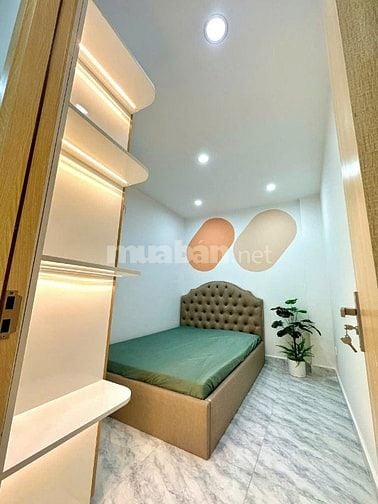 Vòng xoay Lê Đại Hành, 45m2, 2 tầng, 3pn, nhỉnh 5 tỷ