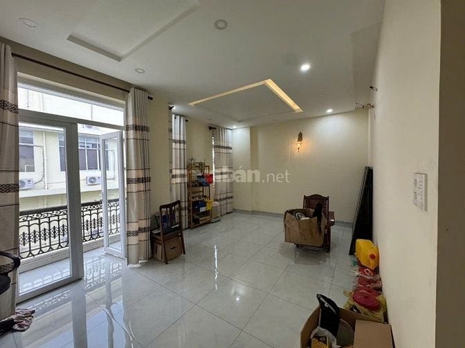 Chính chủ cho thuê nhà 3 lầu cư xá Phan Đăng Lưu, P. 1, Q. Bình Thạnh