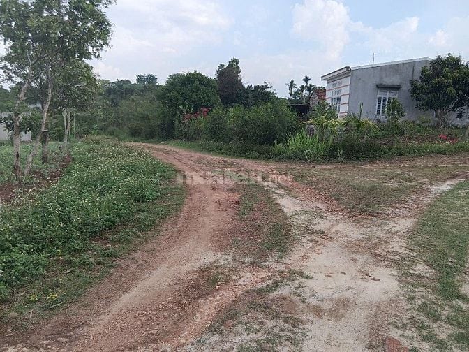 SỔ ĐỎ CHÍNH CHỦ,CHƯA QUA ĐẦU TƯ NGUỒN NGỘP. XÃ PHÚ XUÂN, HUYỆN KRONG 