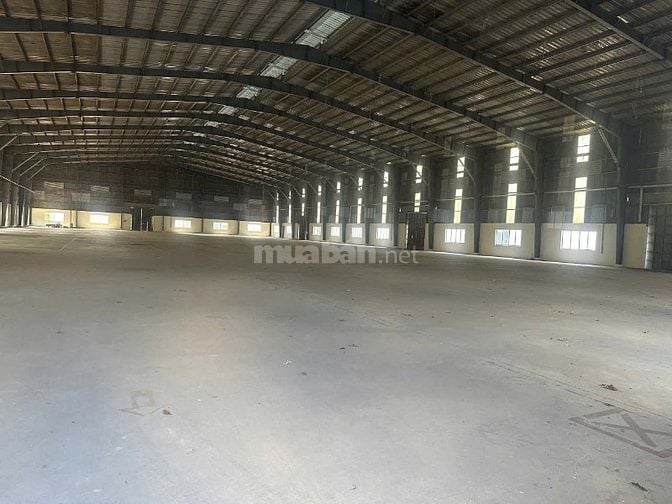 Cho thuê xưởng Bến Lức Long An dt 4500m 