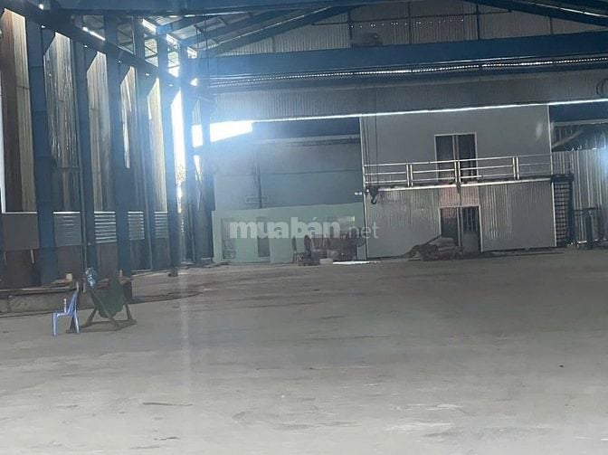 Cho thuê xưởng Mt .Ql1a cái bè Tiền Giang dt 2200m