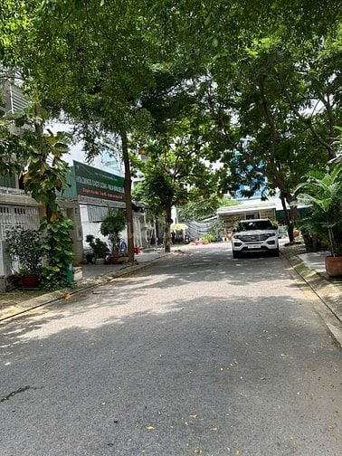 Kẹt bán lô đất 130m,Lê Trực,Bình Thạnh,HXH,nở hậu,xây CHDV,hơn 11ty