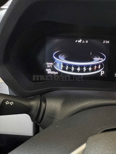 Cần bán xe toyota veloz cross số tự động