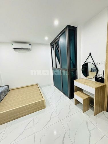 NHÀ MỚI KÍNH KOONG, DÒNG TIỀN LỚN, THU NHẬP ĐỀU HÀNG THÁNG