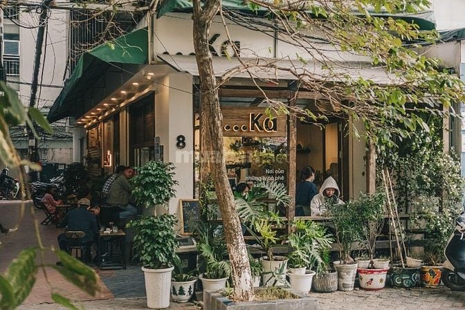 Nhượng quán cafe đang kinh doanh tốt tại Huỳnh Thúc Kháng-Mặt tiền 15m