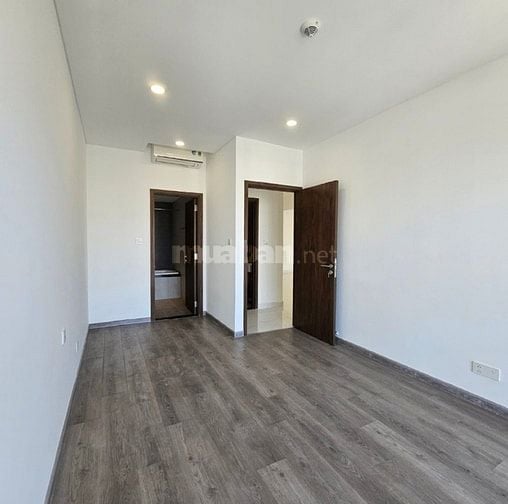 Bán 2PN 96m2, giá 6.2 tỷ, nội thất cb, Diamond Brilliant Q. Tân Phú