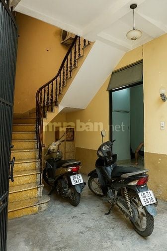 Bán Nhà nguyên căn, hẻm Ô tô đường Nguyễn Thái Bình, Phường 12, Quận T