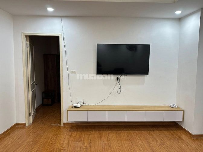Căn hộ 3 ngủ, 2 WC,FULL đồ cc 137 Nguyễn Ngọc Vũ, Trung Hòa, Cầu Giấy