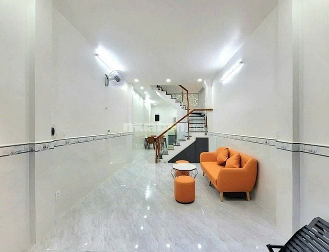 Nhà hẻm 1 xẹt đường Hậu Giang P6 Q6 giá 2tỷ200tr DT 34.9m2