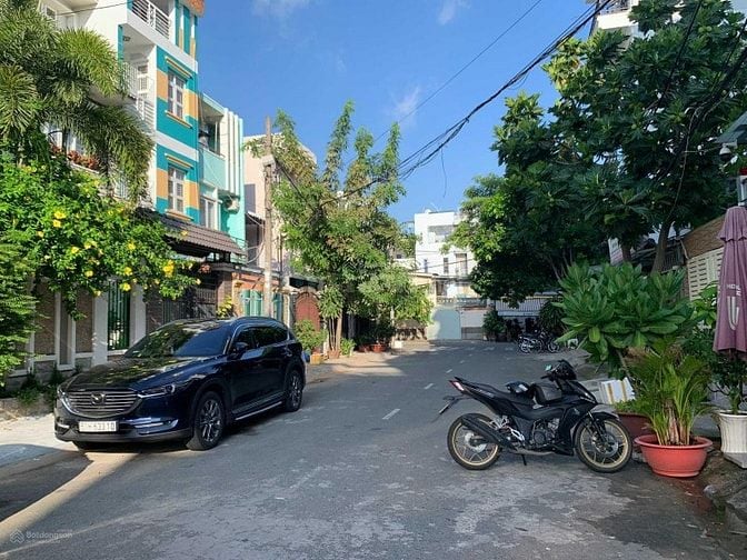Cho thuê nhà mặt tiền 41 đường số 3 khu cư xá ngân hàng Q.7, DT4x20m