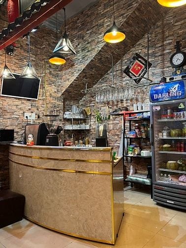 Cần sang lại toàn bộ quán cafe  Ngay mặt tiền Lý Chiêu Hoàng, cạnh chu