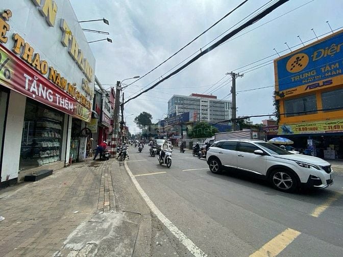 Cho thuê mặt bằng đẹp tại Võ Văn Ngân, Bình Thọ, Thủ Đức