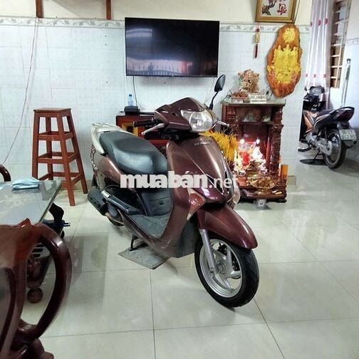 Honda tay ga Fi, giấy tờ đầy đủ, máy êm, chạy mạnh
