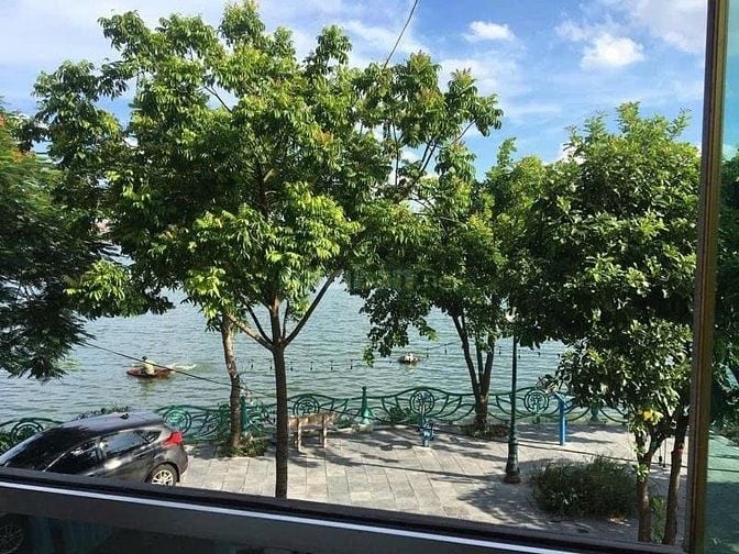BÁN NHÀ MẶT PHỐ BÁN ĐẢO HỒ TÂY, SỐNG THƯỢNG LƯU 39,3 M2,GIÁ 24,1TỶ
