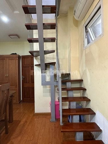 Chính chủ cho thuê căn hộ duplex phố Nguyễn Chí Thanh