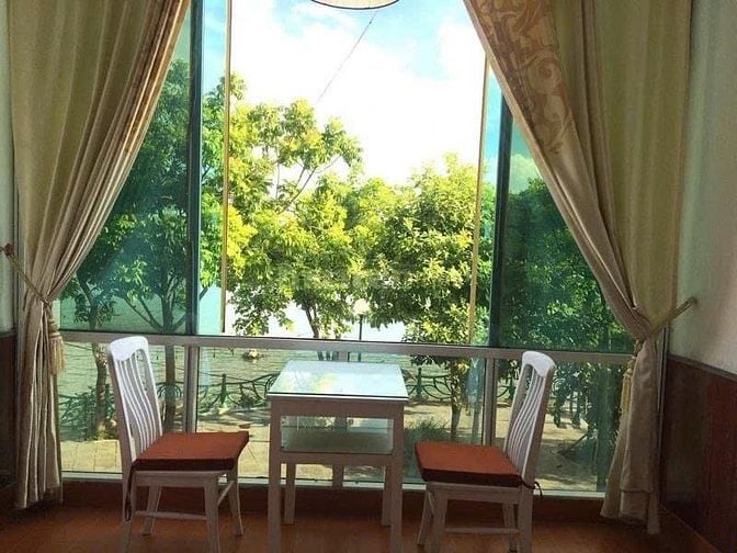 BÁN NHÀ MẶT PHỐ BÁN ĐẢO HỒ TÂY, SỐNG THƯỢNG LƯU 39,3 M2,GIÁ 24,1TỶ