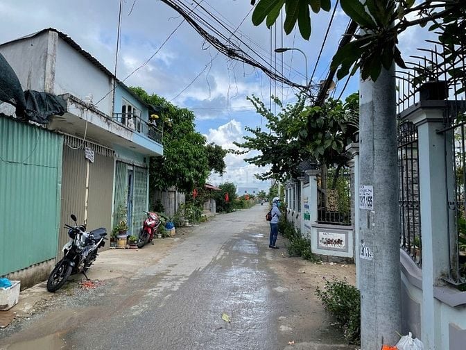 Cần bán nhà gấp, giấy tờ vi bằng đầy đủ, chính chủ