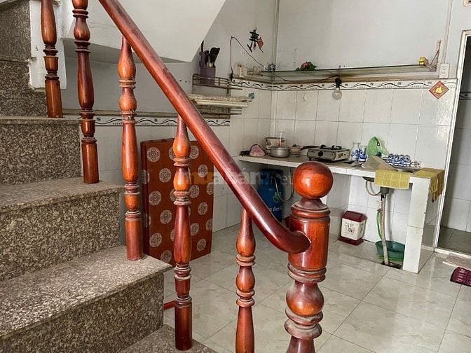 Cần bán nhà gấp, giấy tờ vi bằng đầy đủ, chính chủ