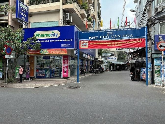 Nhà phố HIẾM Q4 hẻm 8m Khánh Hội DTS 130m2 ngang 4m sát Q1 chỉ 12.5 tỷ