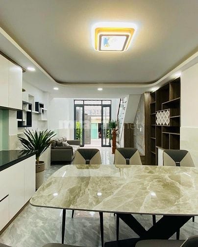 Nhà 3 lầu góc 2 Mặt tiền đường CAO CẤP Trần Bá Giao, P5, Q.Gò Vấp.