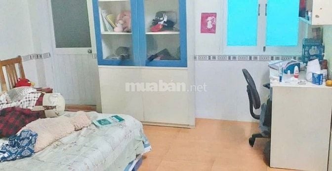 Hẽm xe tải thông - 3 tầng 7pn - gấp bán nhỉnh 7 tỷ.