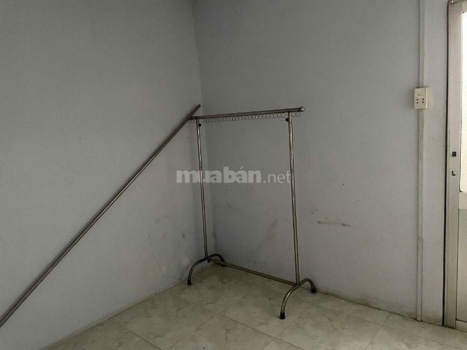 Cần bán nhà gấp, giấy tờ vi bằng đầy đủ, chính chủ
