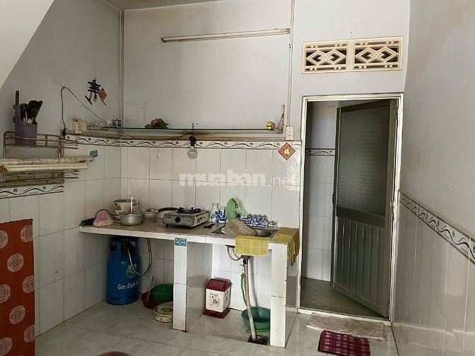 Cần bán nhà gấp, giấy tờ vi bằng đầy đủ, chính chủ