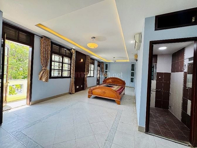 CHO THUÊ VILLA SÂN VƯỜN 300m2 KDC BÌNH LỢI. PHƯỜNG 13. BÌNH THẠNH