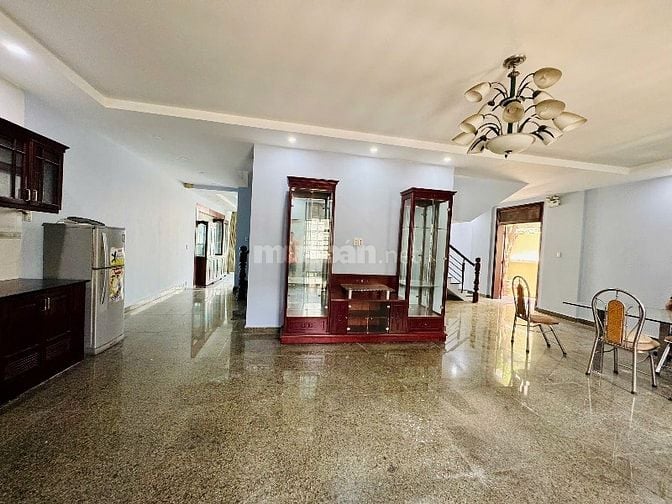 CHO THUÊ VILLA SÂN VƯỜN 300m2 KDC BÌNH LỢI. PHƯỜNG 13. BÌNH THẠNH