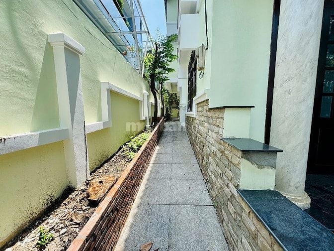 CHO THUÊ VILLA SÂN VƯỜN 300m2 KDC BÌNH LỢI. PHƯỜNG 13. BÌNH THẠNH