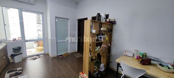 Cho thuê căn hộ chung cư Lo E Hạ Yên  Diện tích : 76m2 Thiết kế : 2 ng