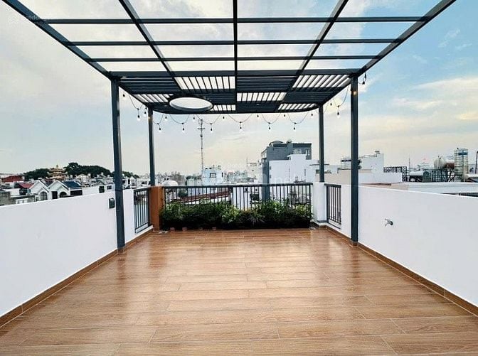 Nhà 50m2 Nguyễn Tri Phương, Q10 giá 2tỷ450. Gần cầu vượt 3/2. Hẻm 5m