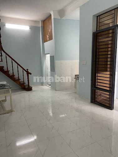 Cho thuê nhà nguyên căn hẻm 193 đường Bùi Thị Xuân Phường 1 Tân Bình 