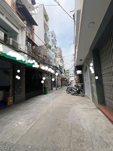 BÁN NHÀ ĐẸP - VỊ TRÍ ĐẮC ĐỊA , Lý Thường Kiệt P.15 Quận 11 gần Quận 10