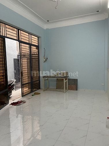Cho thuê nhà nguyên căn hẻm 193 đường Bùi Thị Xuân Phường 1 Tân Bình 