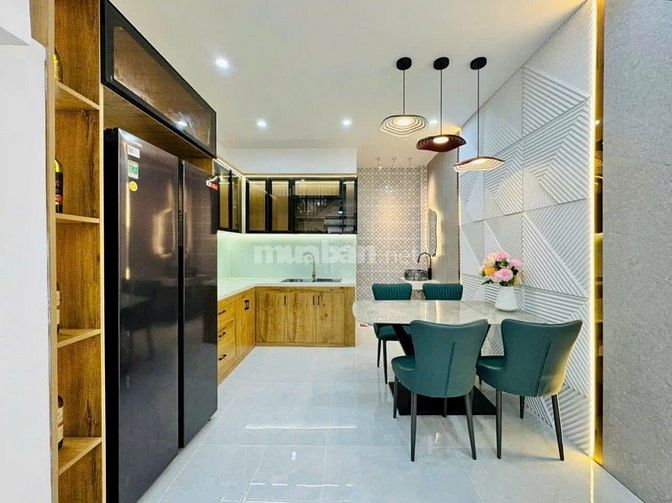 Nhà Thích Quảng Đức Phú Nhuận 49m2 vào ở ngay-Giá 1tỷ740 thuê 12tr/th
