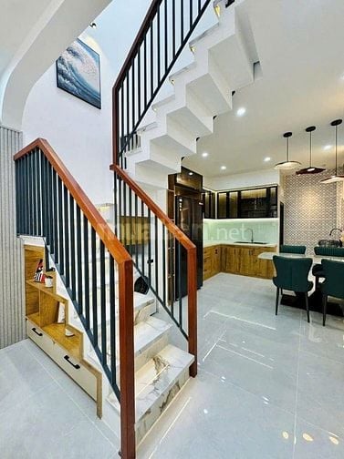 Nhà Thích Quảng Đức Phú Nhuận 49m2 vào ở ngay-Giá 1tỷ740 thuê 12tr/th