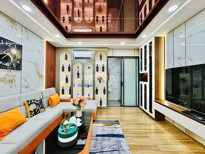 Nhà XE HƠI NGỦ TRONG NHÀ KHU ĐỒNG BỘ , KHU AN NINH