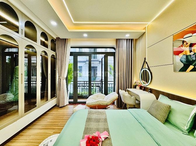 Nhà XE HƠI NGỦ TRONG NHÀ KHU ĐỒNG BỘ , KHU AN NINH