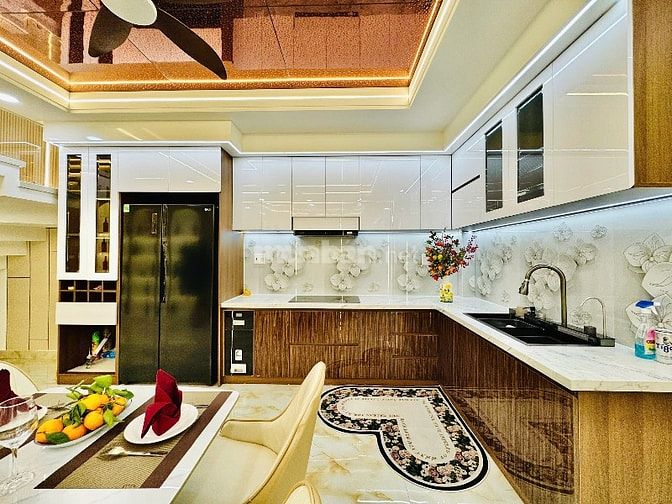 Nhà XE HƠI NGỦ TRONG NHÀ KHU ĐỒNG BỘ , KHU AN NINH