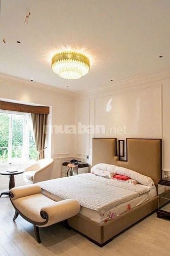 CHO THUÊ BIỆT THỰ SIÊU ĐẸP 3 MẶT TIỀN THẢO ĐIỀN QUẬN 2 GIÁ 150 TRIỆU