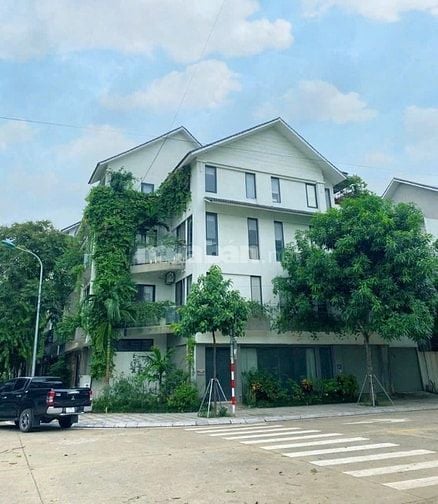 Bán Liền kề 123m2 khu D Geleximco - Dương Nội sẵn sổ hồng lâu dài 